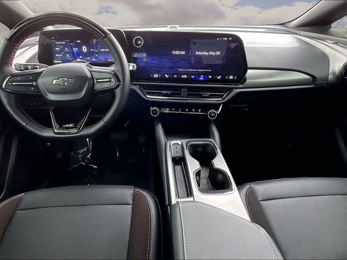 Used 2024 Chevrolet Equinox EV RS FWD image 7