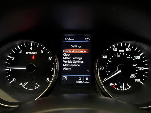 Used 2021 Nissan Rogue Sport S FWD image 22