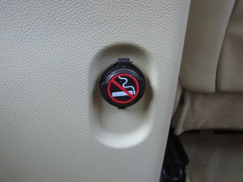 Used 2014 INFINITI QX70 2WD w/ Premium Package image 28