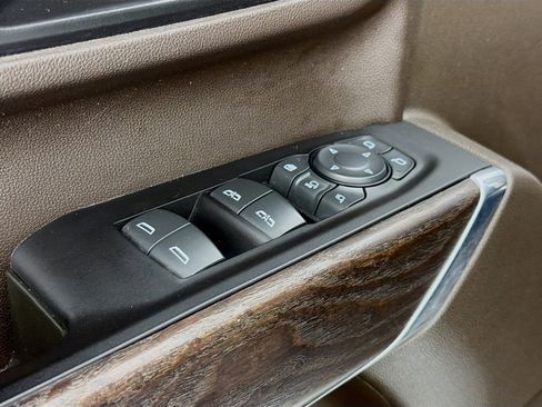 Used 2022 GMC Sierra 3500 Denali image 20