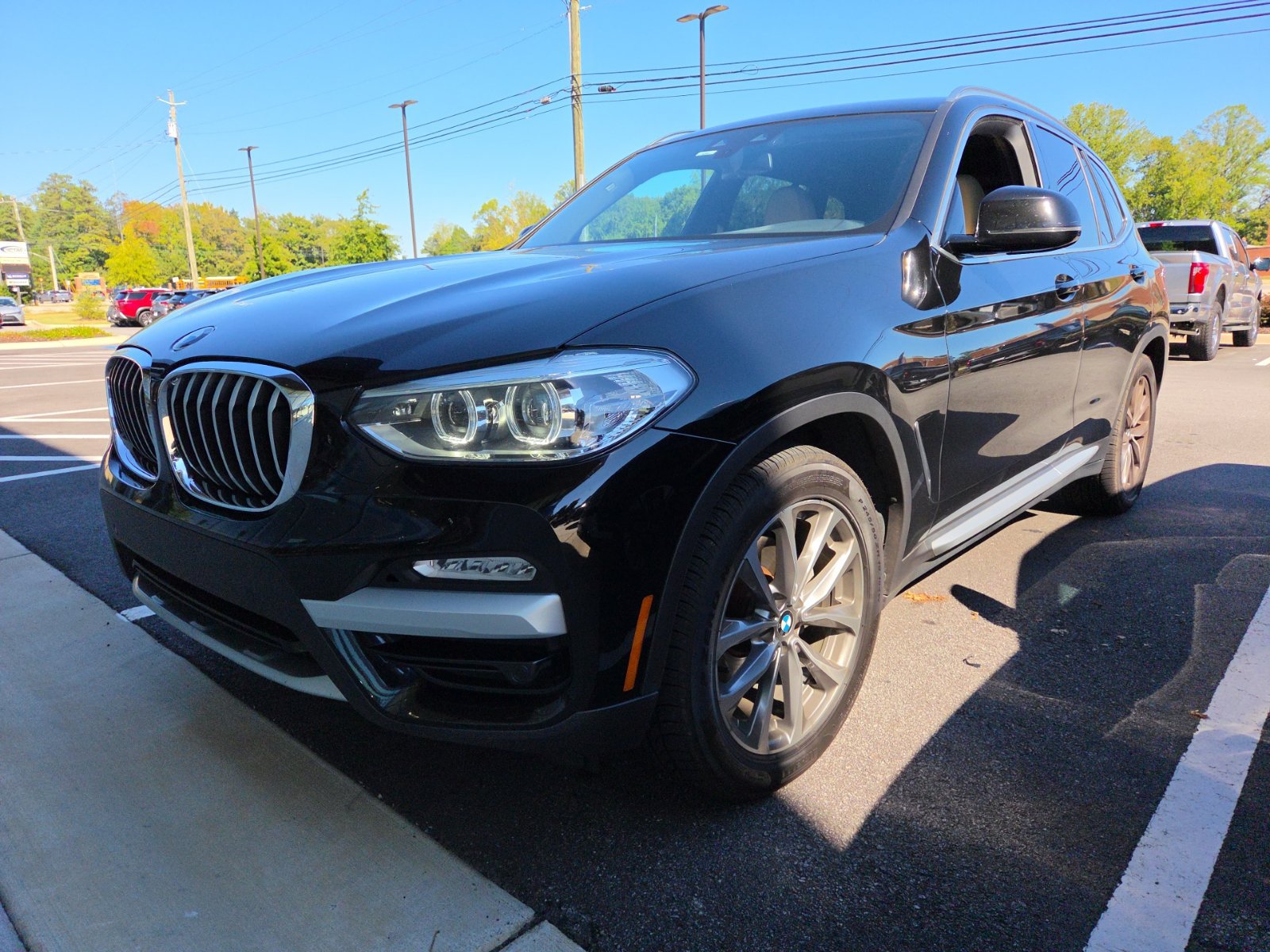 Used 2019 BMW X3 sDrive30i w/ Premium Package RWD image 3