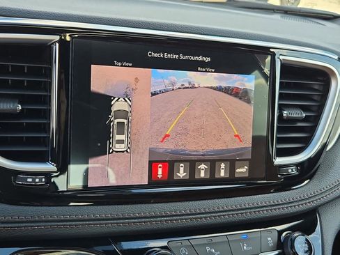 New 2026 Chrysler Pacifica Pinnacle w/ Trailer Tow Group image 29