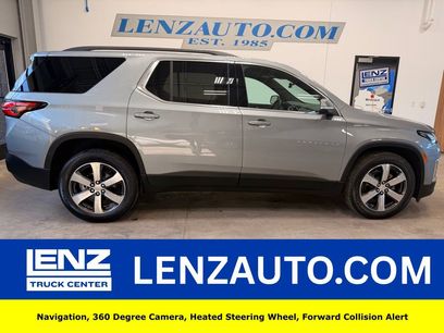 Used 2023 Chevrolet Traverse LT w/ LT Premium Package