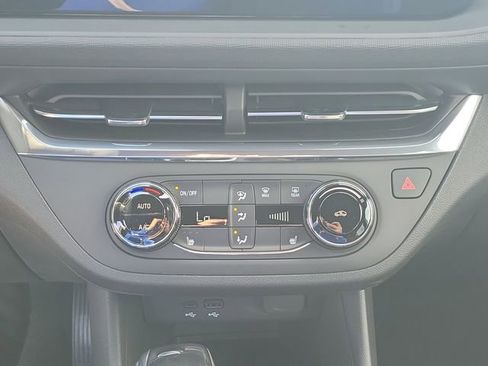 New 2026 Buick Envista Sport Touring w/ Convenience I Package FWD image 31