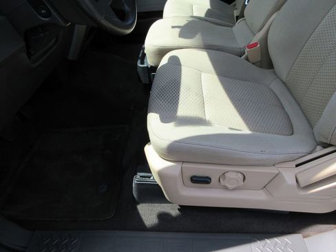 Used 2012 Ford F150 XLT w/ XLT Chrome Pkg AWD/4WD image 23