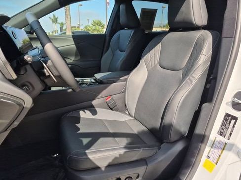 Used 2025 Lexus RX 350 FWD w/ Technology Package image 11