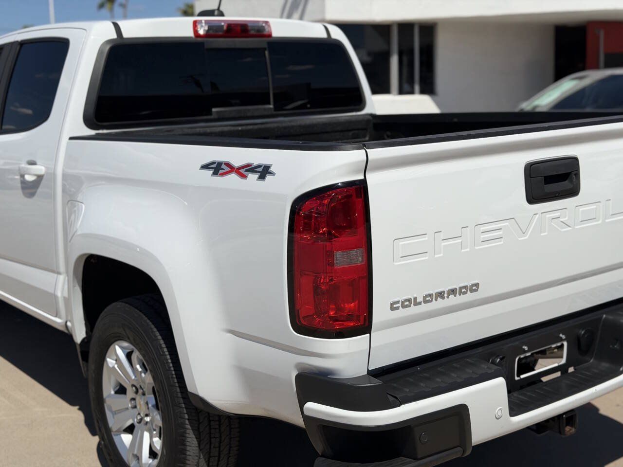Used 2022 Chevrolet Colorado LT w/ Safety Package AWD/4WD image 20