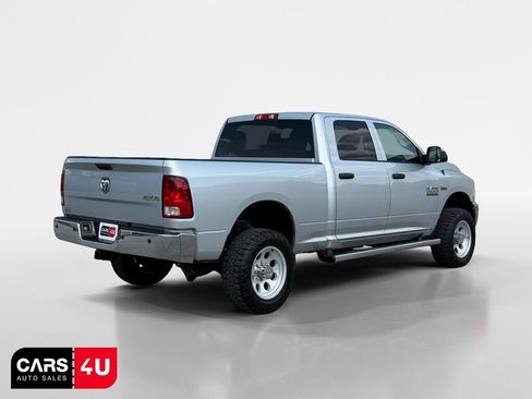 Used 2017 RAM 2500 Tradesman w/ Chrome Appearance Group AWD/4WD image 7