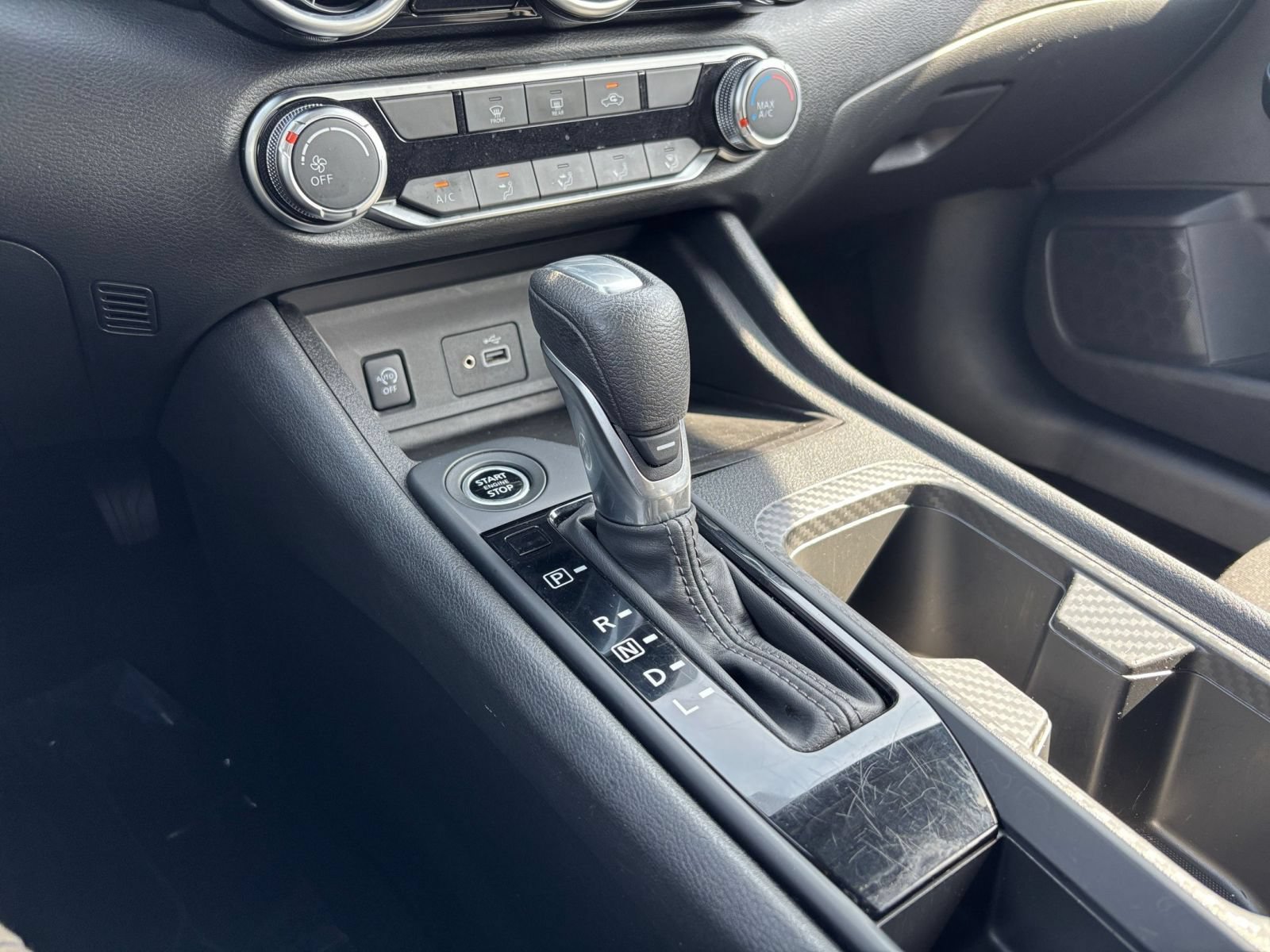 Used 2025 Nissan Sentra S FWD image 38