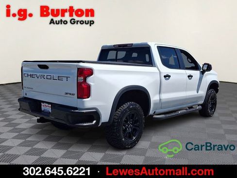 Used 2023 Chevrolet Silverado 1500 ZR2 AWD/4WD image 6