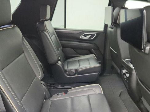 Used 2021 GMC Yukon SLT w/ SLT Premium Package image 26