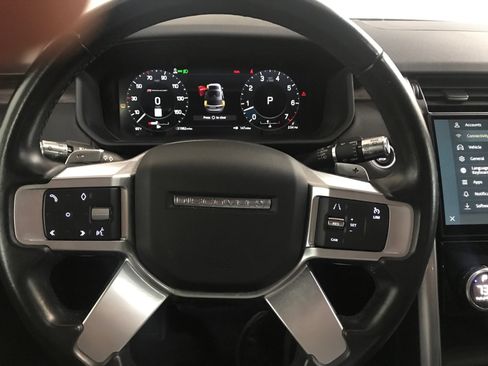 Used 2022 Land Rover Discovery S R-Dynamic image 21