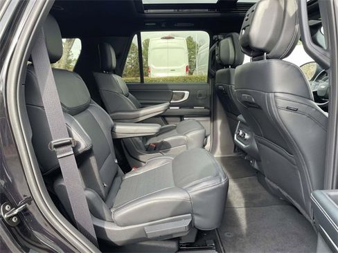 New 2026 Ford Expedition Platinum w/ Stealth Performance Package image 28