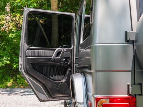 Used 2018 Mercedes-Benz G 550 image 36