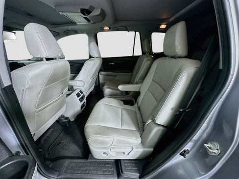 Used 2019 Honda Pilot Elite image 28