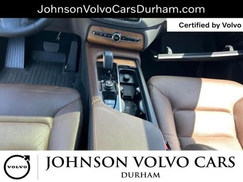 Used 2024 Volvo XC90 T8 Plus w/ Protection Package Premier AWD/4WD image 10