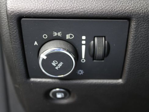 Used 2021 Jeep Grand Cherokee Altitude AWD/4WD image 51