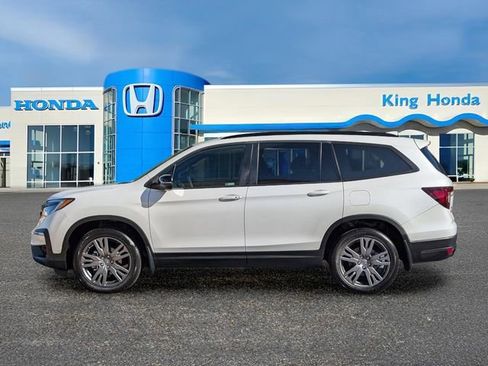 Used 2022 Honda Pilot Sport image 13