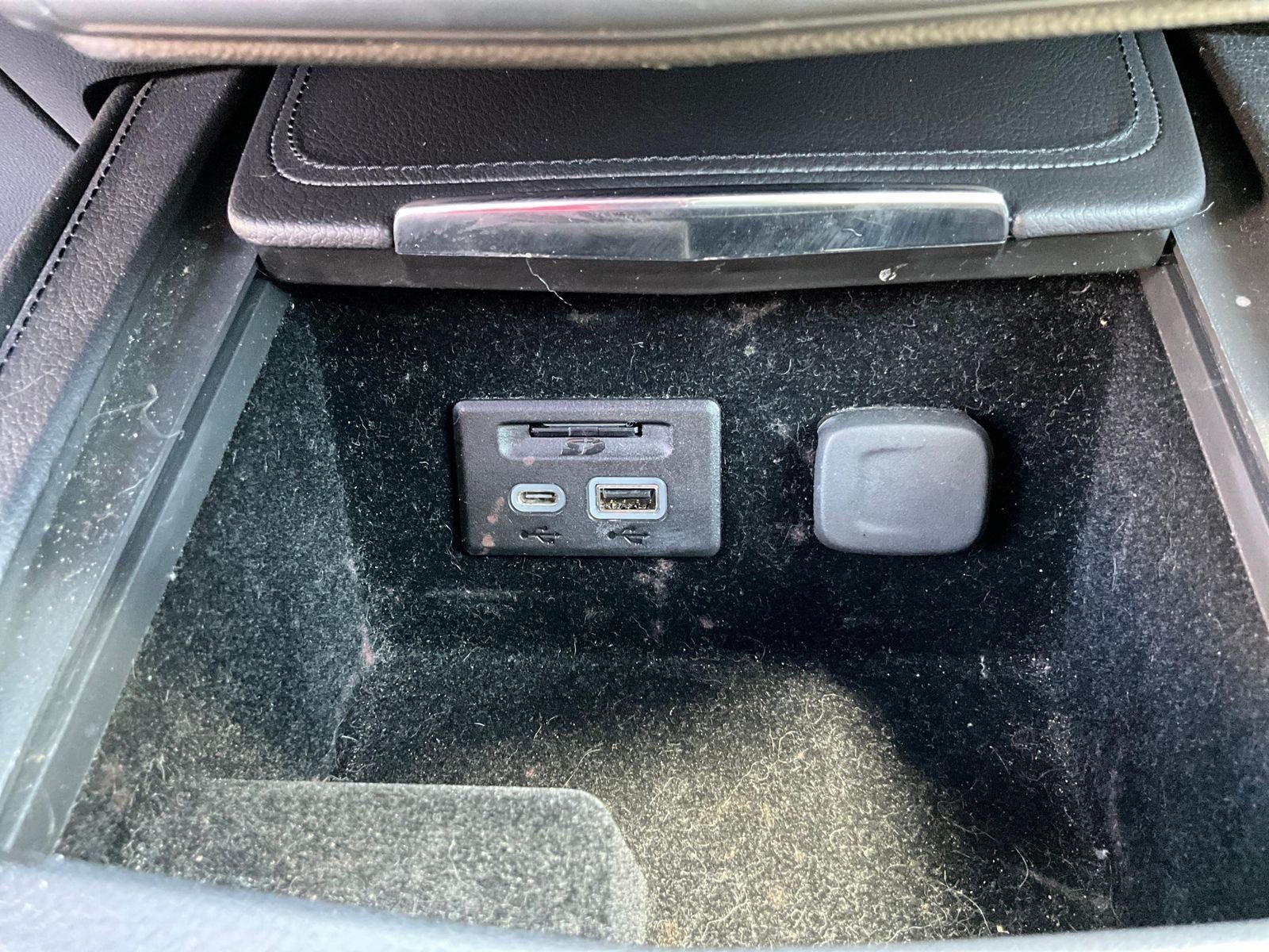 Used 2019 Cadillac XT4 Sport w/ Driver Awareness Package FWD image 15
