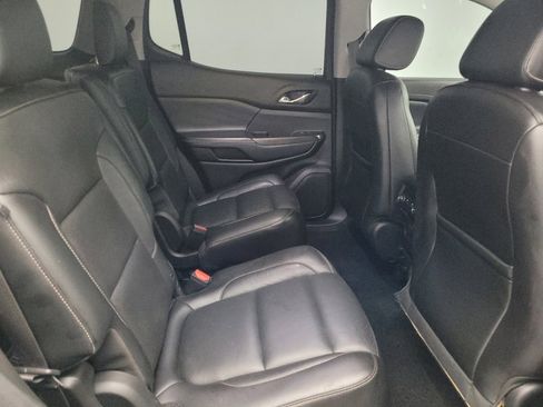 Used 2019 GMC Acadia SLT image 19