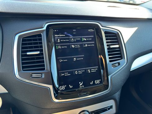 Used 2017 Volvo XC90 T6 Momentum image 17