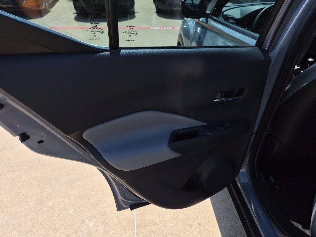 Certified 2023 Nissan Kicks SR w/ SR Premium Package FWD image 14