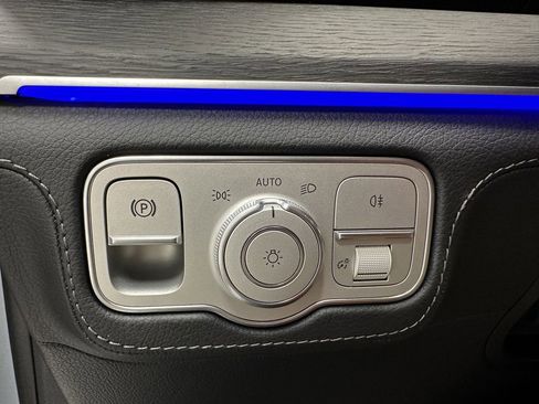 Certified 2025 Mercedes-Benz GLE 450 4MATIC Coupe image 36