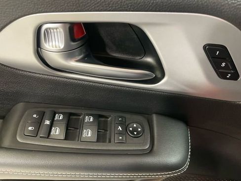 Used 2025 Chrysler Pacifica Limited w/ Uconnect Theater Family Group AWD/4WD image 13