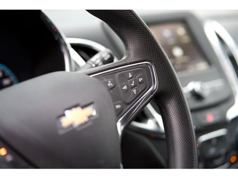 Used 2021 Chevrolet Equinox LT image 27