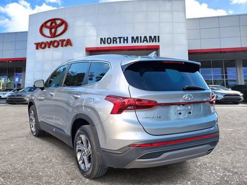 Used 2023 Hyundai Santa Fe SE FWD image 3