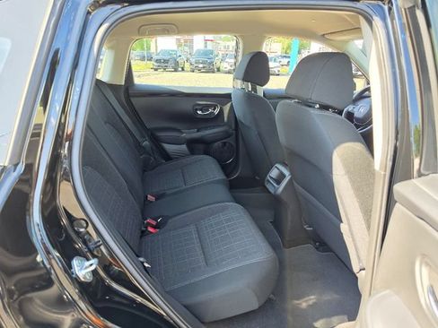 Used 2025 Honda HR-V LX image 14