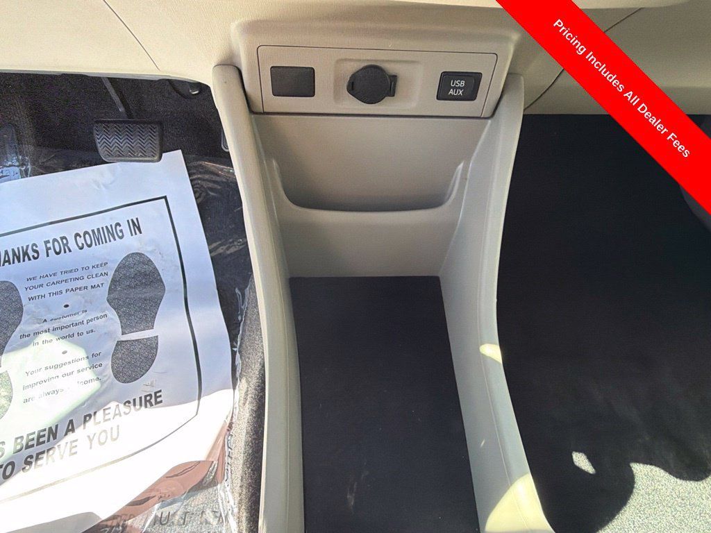 Used 2013 Toyota Prius V Two FWD image 28