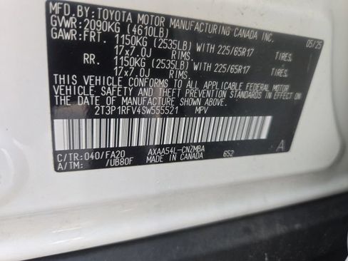 Used 2025 Toyota RAV4 XLE AWD/4WD image 30
