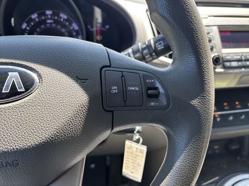 Used 2016 Kia Sportage LX FWD image 14