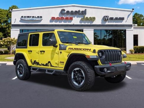 Used 2022 Jeep Wrangler Unlimited Rubicon w/ Steel Bumper Group AWD/4WD image 2