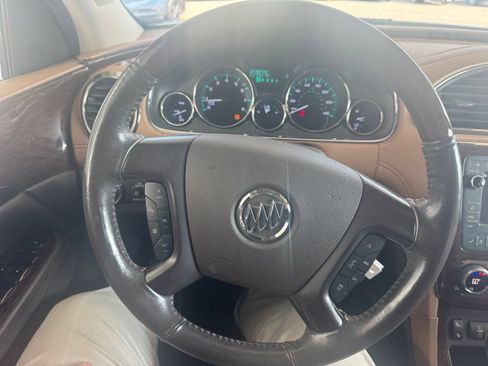 Used 2016 Buick Enclave Leather FWD image 16