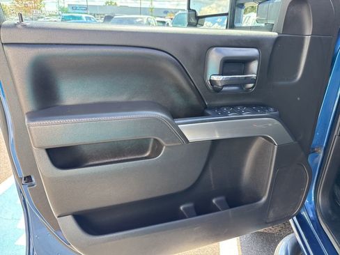 Used 2017 Chevrolet Silverado 2500 LT w/ All Star Edition image 15