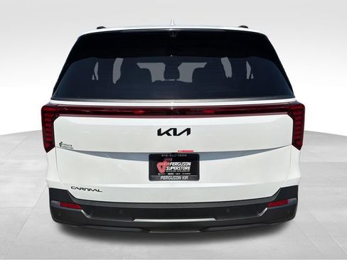 New 2026 Kia Carnival SX Prestige FWD image 6