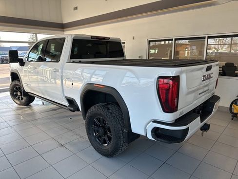 Used 2023 GMC Sierra 2500 AT4 w/ AT4 Premium Plus Package image 6