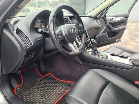 Used 2020 INFINITI Q50 Luxe image 12