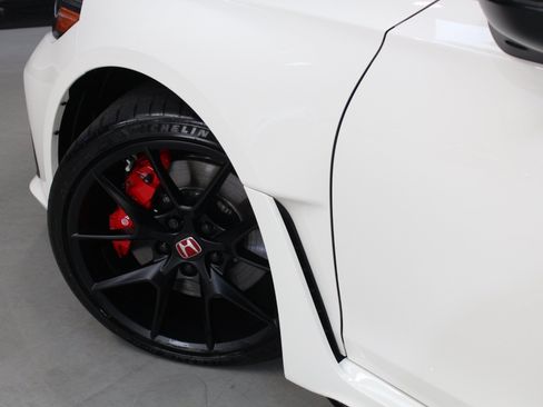 Used 2024 Honda Civic Type R image 24