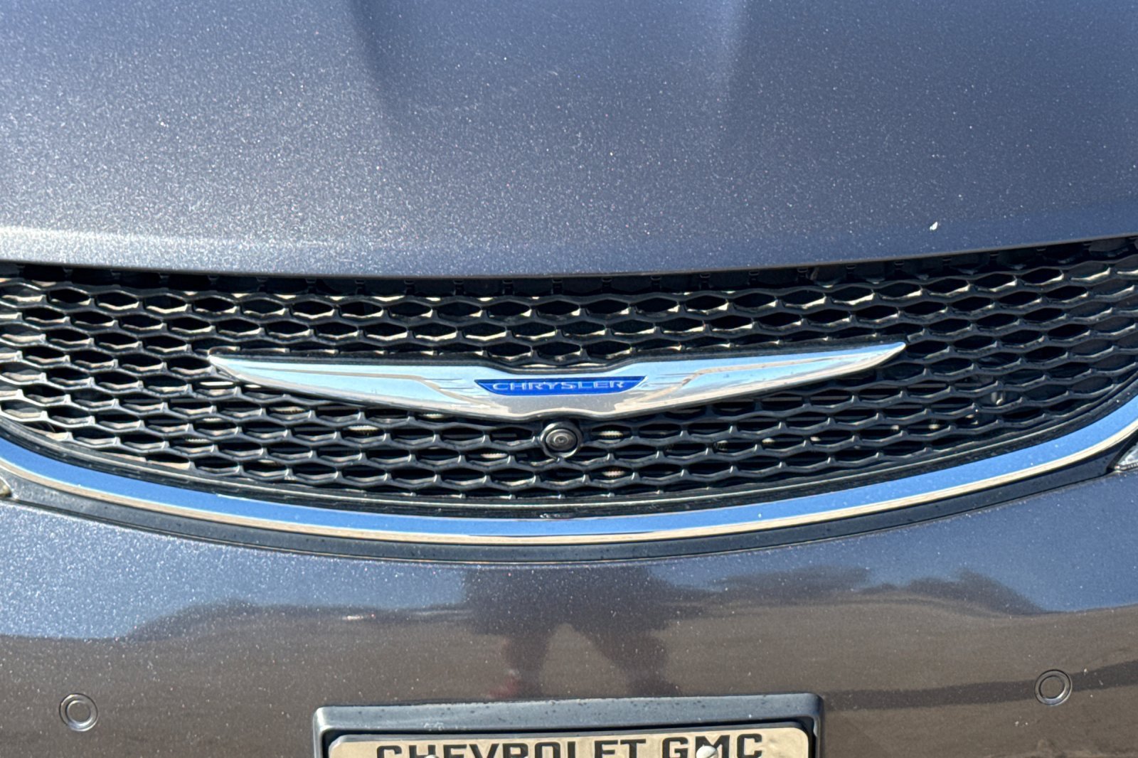 Used 2019 Chrysler Pacifica Touring Plus w/ Advanced Safetytec Group FWD image 48