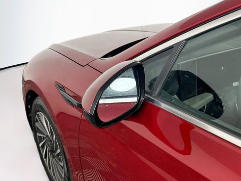 Used 2025 Hyundai Sonata SEL image 16