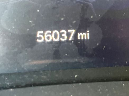 Used 2025 Jeep Compass Limited image 41