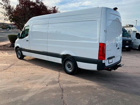 New 2026 Mercedes-Benz Sprinter 2500 image 3