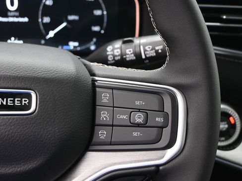 New 2026 Jeep Grand Wagoneer Limited AWD/4WD image 14
