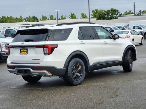 New 2026 Ford Explorer Tremor AWD/4WD image 4