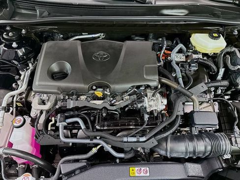 Used 2026 Toyota Camry XLE AWD/4WD image 31