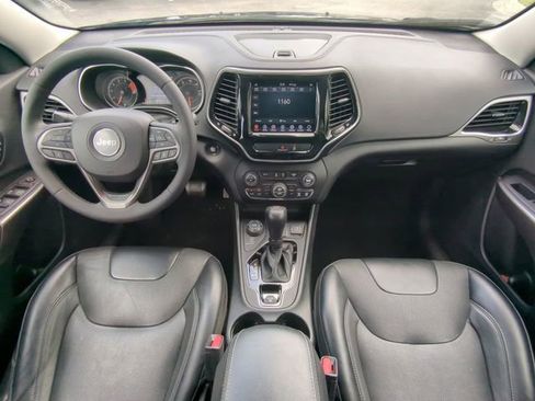 Used 2022 Jeep Cherokee Limited AWD/4WD image 18