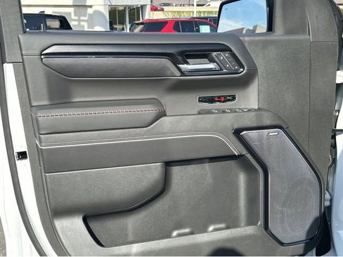New 2026 GMC Sierra 1500 AT4X AWD/4WD image 5